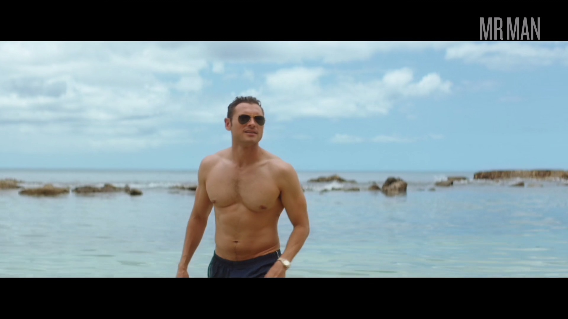 Sexiest Scenes of Jorge from 2 Hearts. Shirtless. 57965