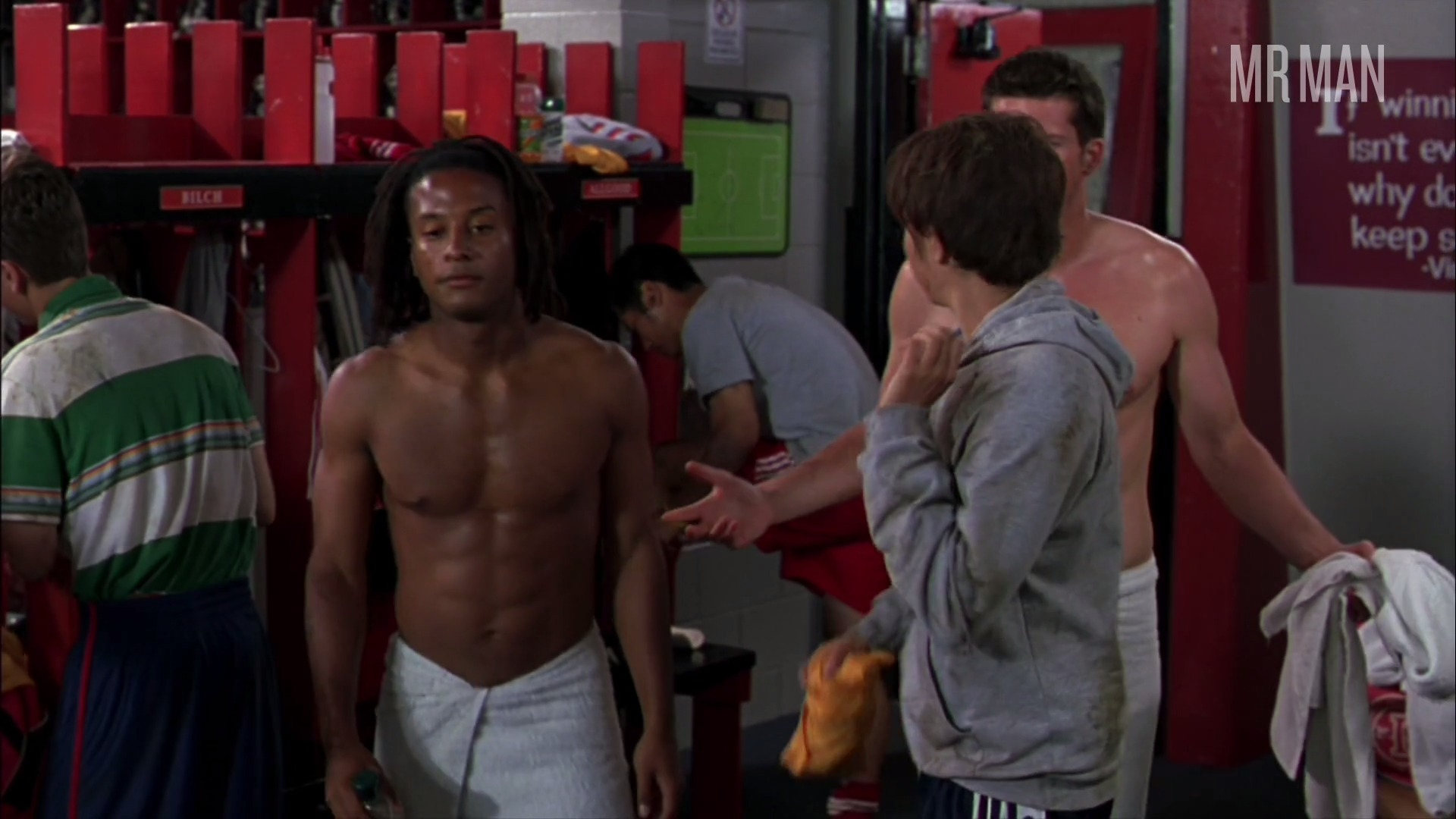 Sexiest Scenes of Toby from She's the Man. Shirtless. 59141