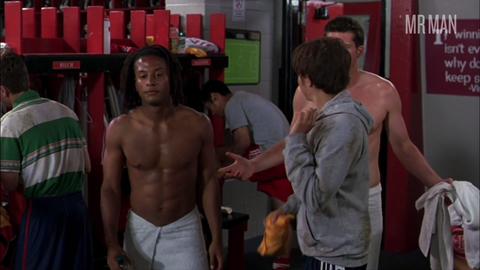 Sexiest Scenes of Toby from She's the Man. Shirtless. 59141