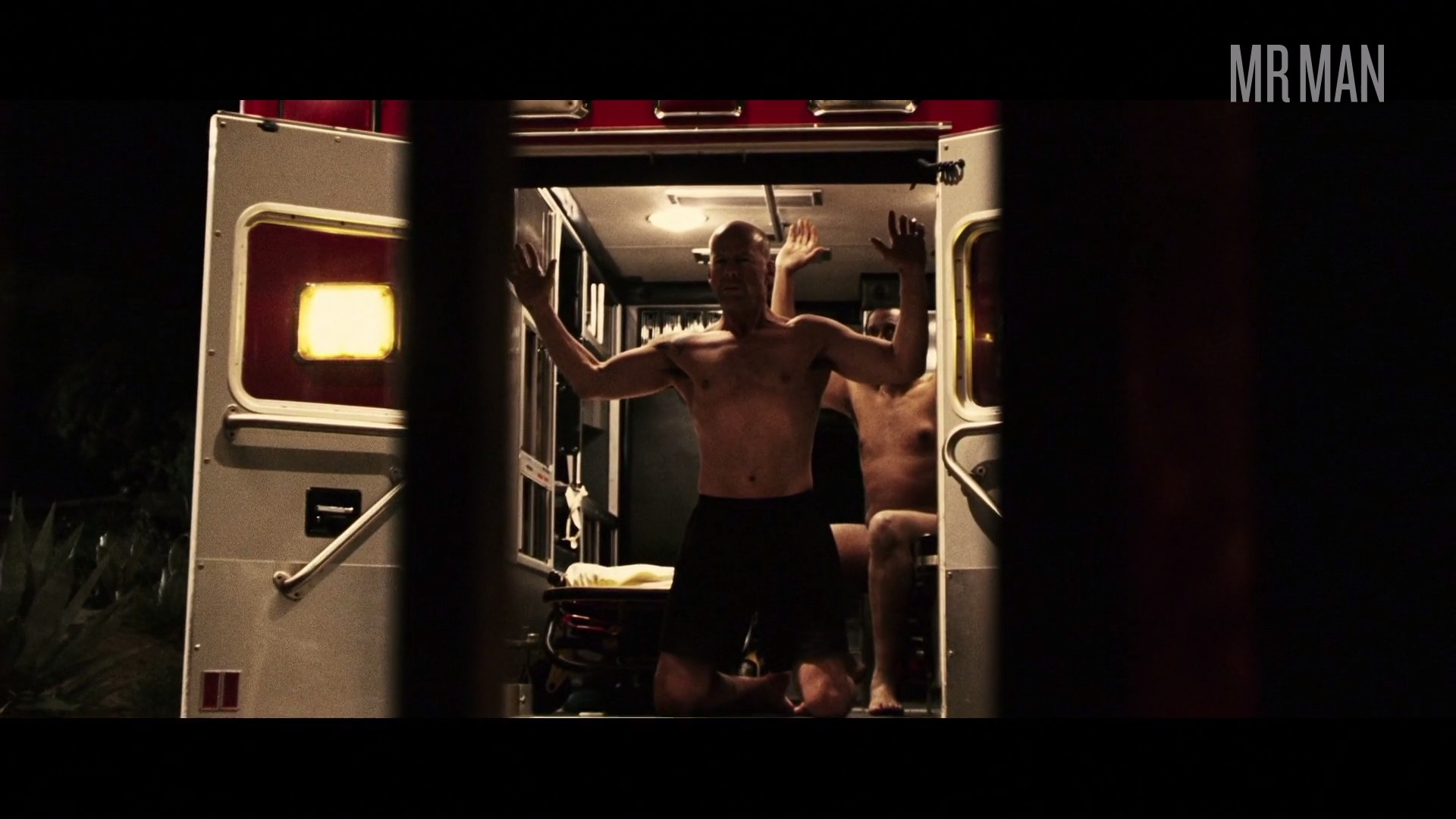 Sexiest Scenes of Jeff Talley from Hostage. Shirtless. 59171