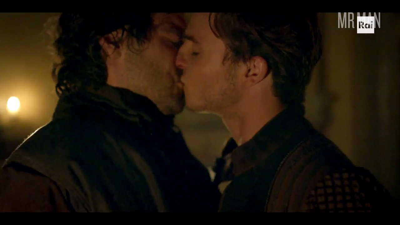 Aidan Turner, Kit Clarke in Leonardo (2021) Gay Gay Shirtless 59516