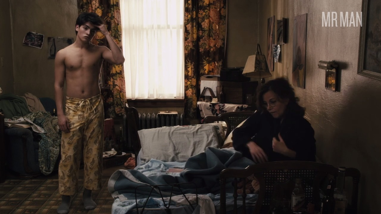 Sexiest Scenes of Frank Rowan from Camilla Dickinson. Shirtless. 59735