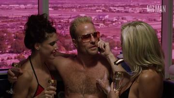 Gregg Henry in Sin (2003) Shirtless Shirtless 61085