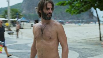 Flávio Tolezani in DOM (2021-2024) Shirtless Bathing Suit Bulge 79188