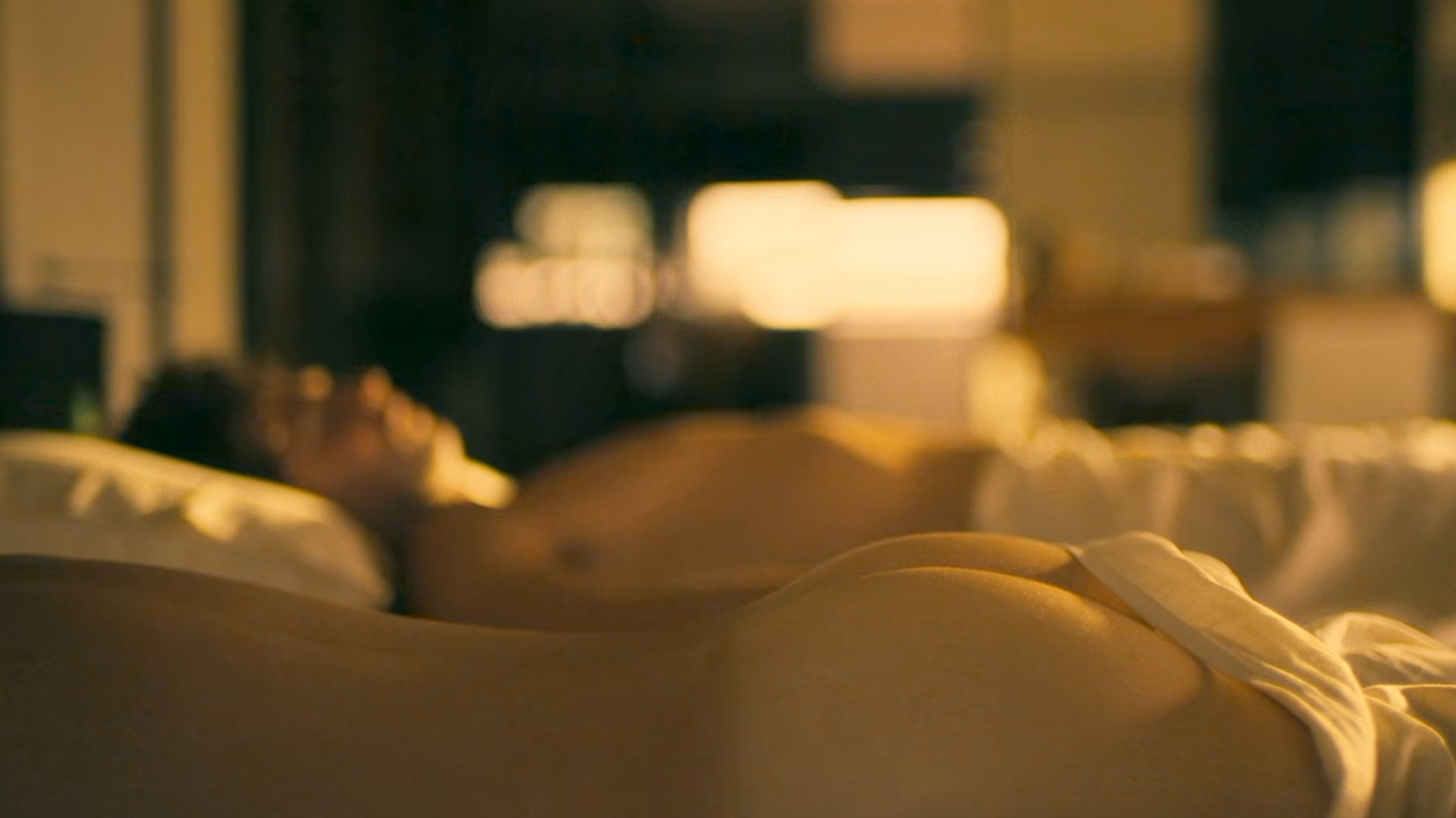 Sam Nivola Naked in The White Lotus. Sexy, Shirtless, Butt, Straight, gay, penis. 81301
