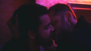 Hottest David Alvarez Scene in American Rust. Gay, bulge, butt. 78650
