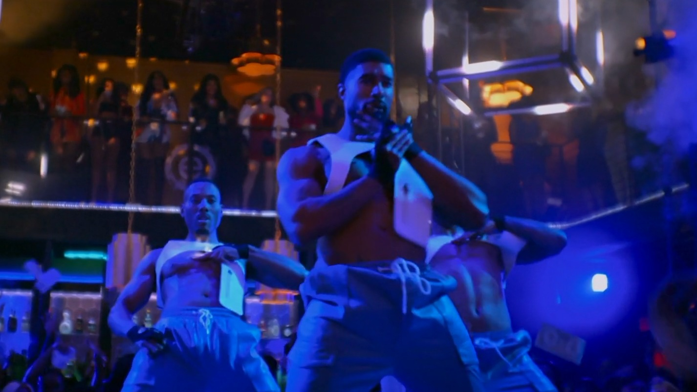 Hottest Keith Swift Scene in All the Queen's Men. Shirtless, bulge, butt. 80732