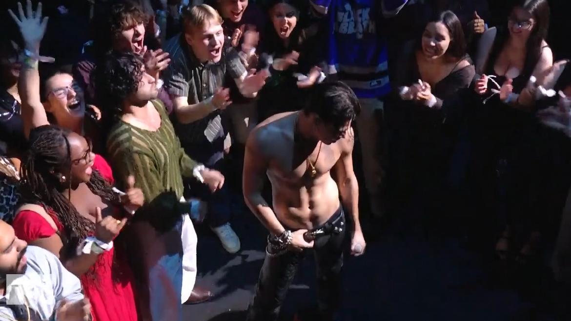 Sexiest Self Scenes. Shirtless, sexy. 82312