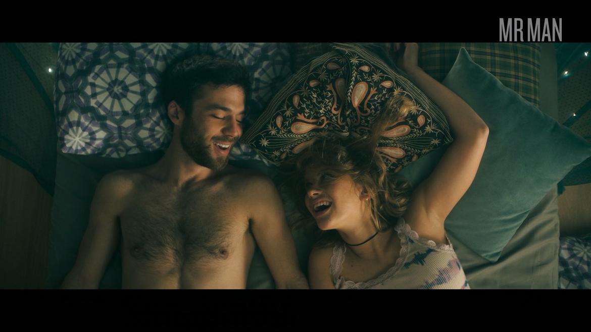 Ignacio Montes in Sounds Like Love (2021) Shirtless Straight Shirtless Straight 65391