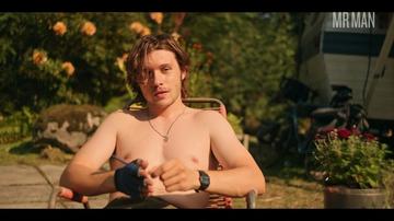 Nick Robinson in Maid (2021) Shirtless Shirtless Underwear 65493