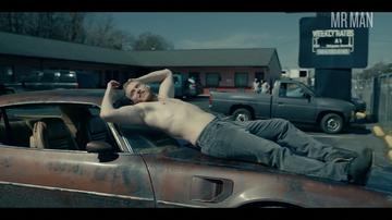 Nicholas Logan in Dopesick (2021) Shirtless Shirtless 66291