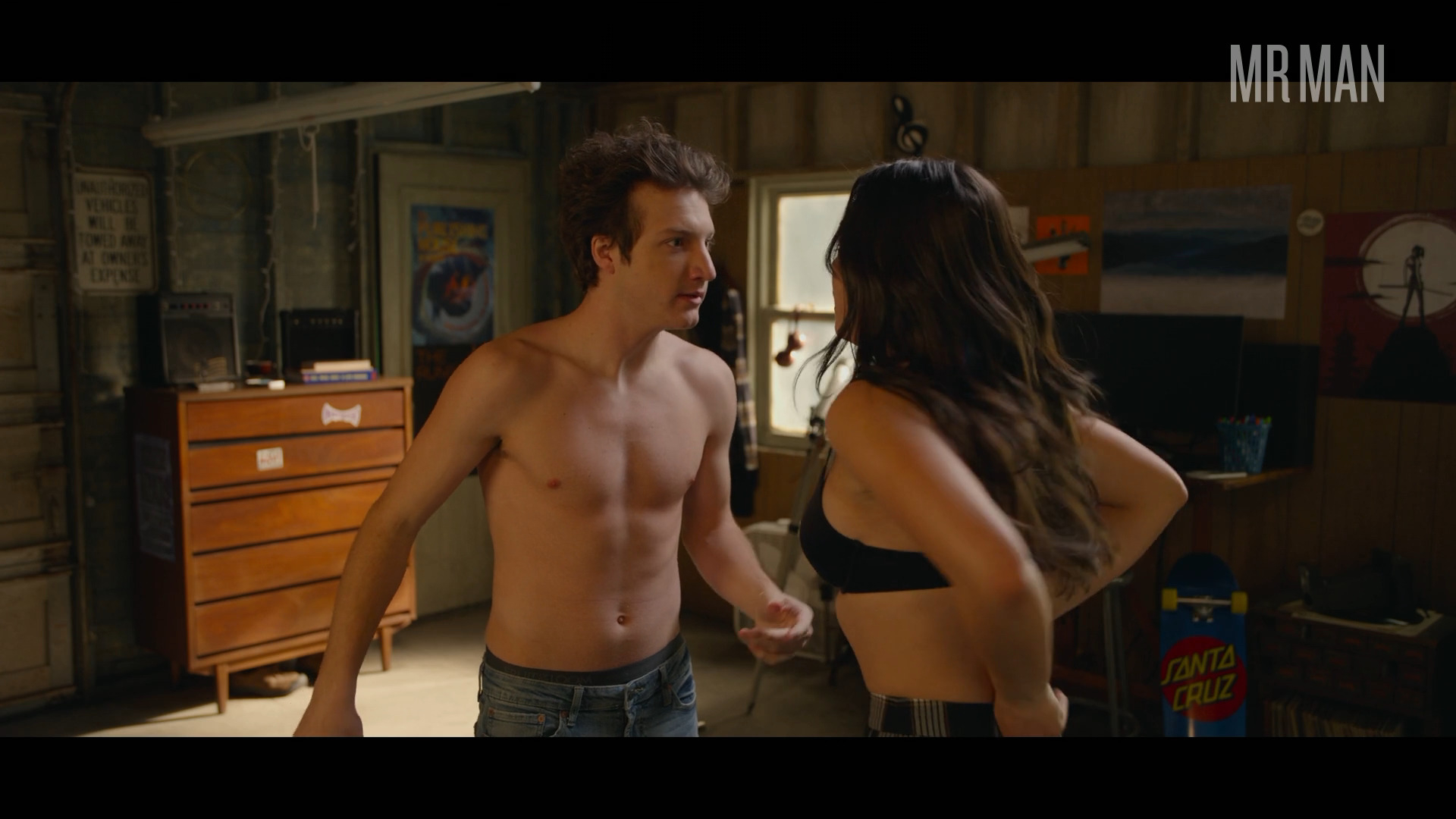 Hottest Larson Scenes. Shirtless. 68745
