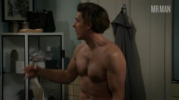Sexiest Scenes of Sid from How I Met Your Father. Shirtless, sexy. 76139