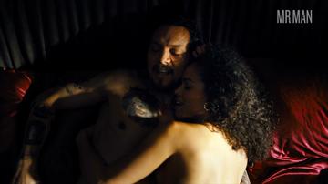 Benjamin Bratt in DMZ (2022) Sexy Shirtless Straight Sexy Shirtless 70410