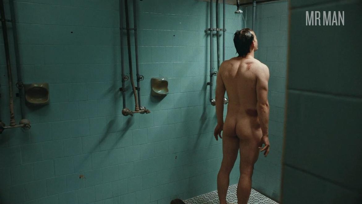 Nudes of Vincze Peti from The Informant. Butt, Shirtless, straight. 71976
