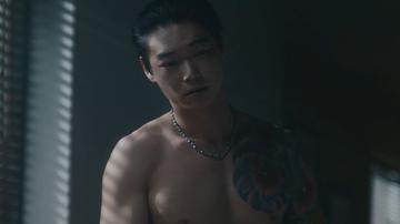 Sho Kasamatsu in Tokyo Vice (2022-2024) Shirtless Underwear Straight Butt Sexy 78514