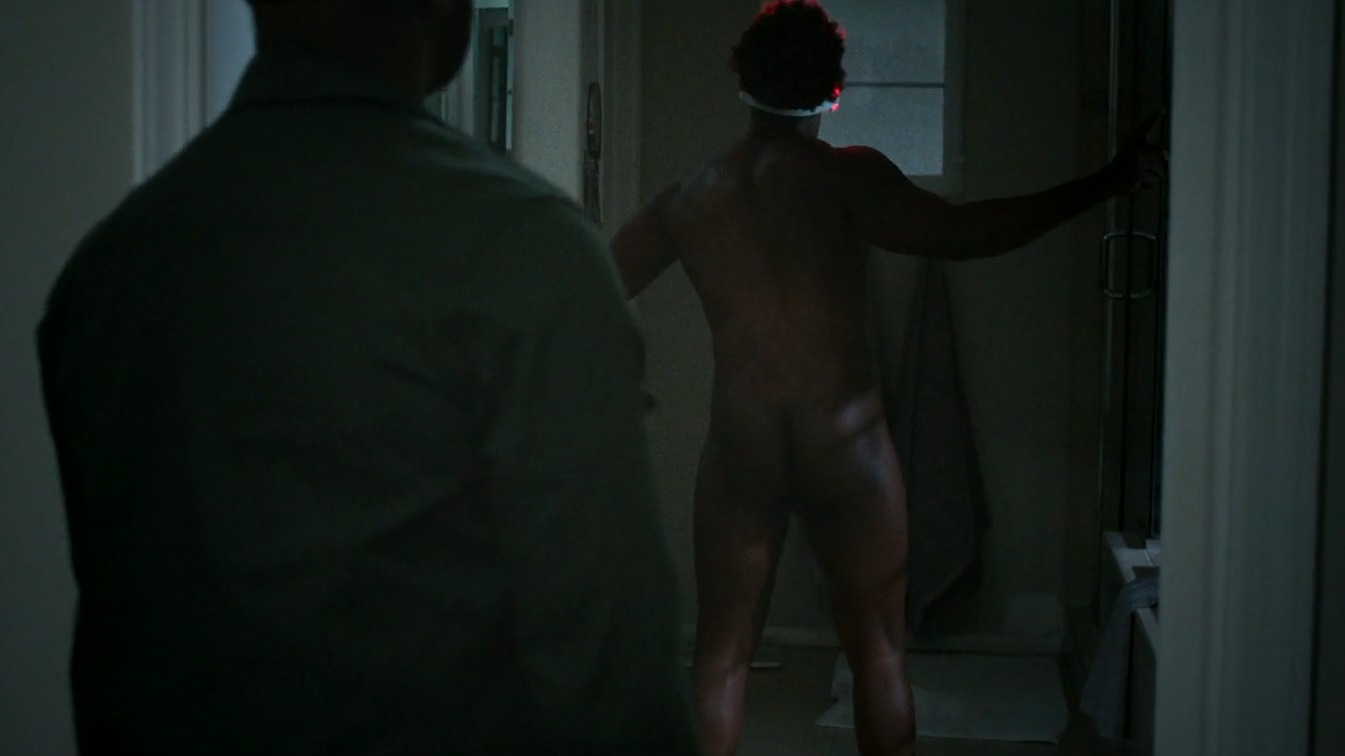 Martin Bats Bradford Nude in Killing It. Butt, Shirtless, Balls. 76756