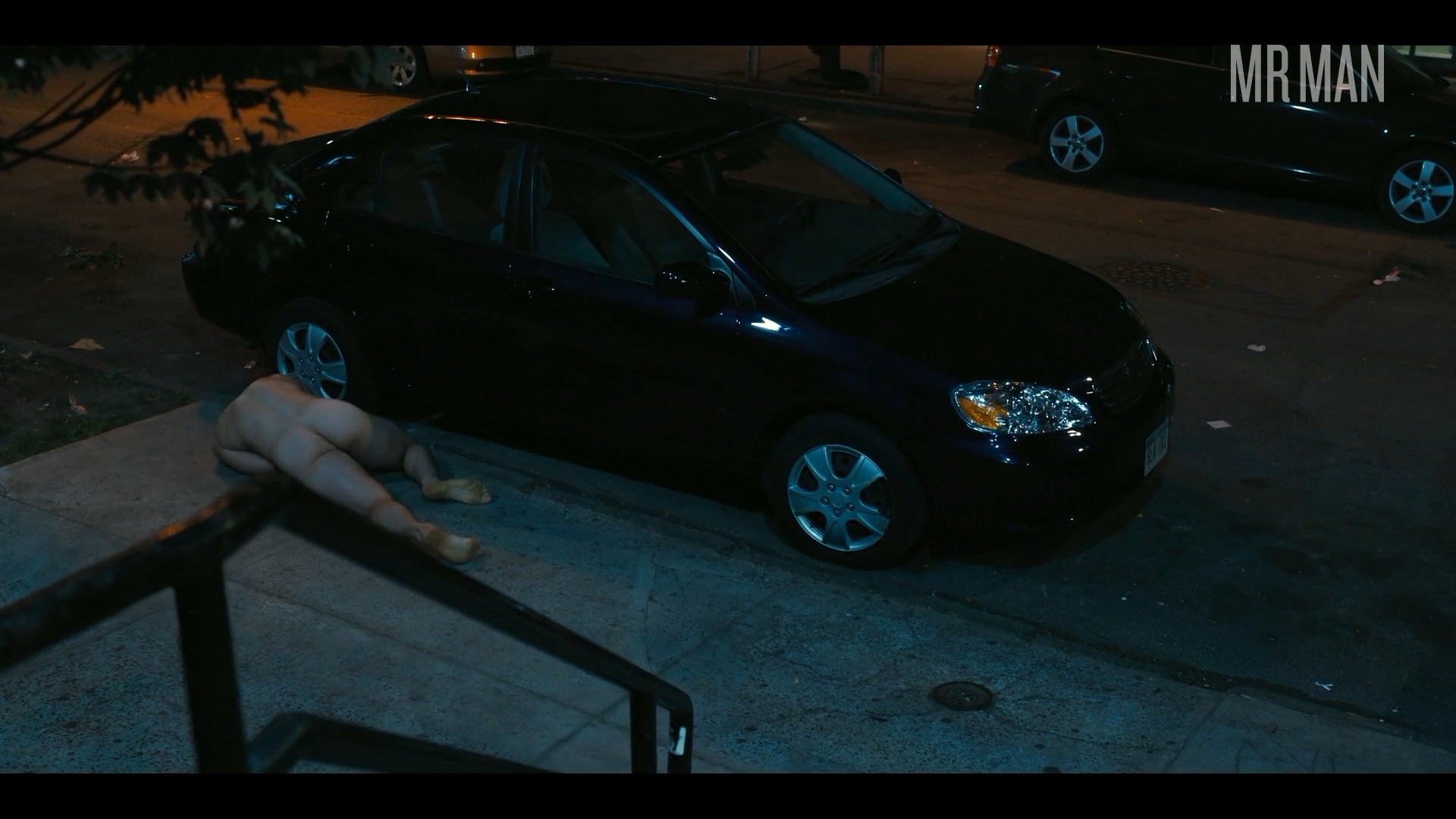 Theo James Naked as Henry DeTamble. Butt, Shirtless, balls, bulge. 72351