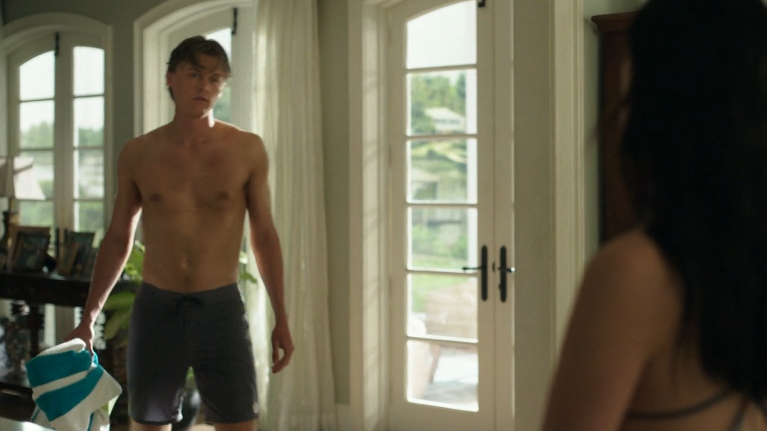 Sexiest Christopher Briney Scene in The Summer I Turned Pretty. Shirtless, sexy, straight. 82081