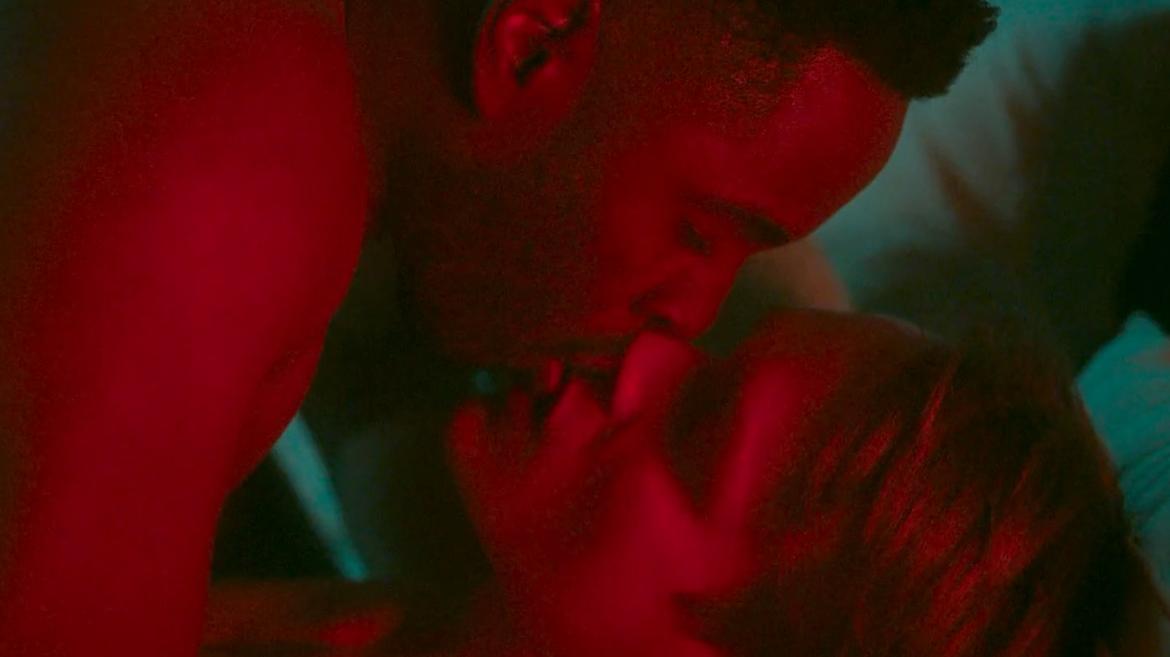 Kheon Clarke, Thomas Elms in SkyMed (2022) Gay Shirtless Underwear Bulge Gay 73456