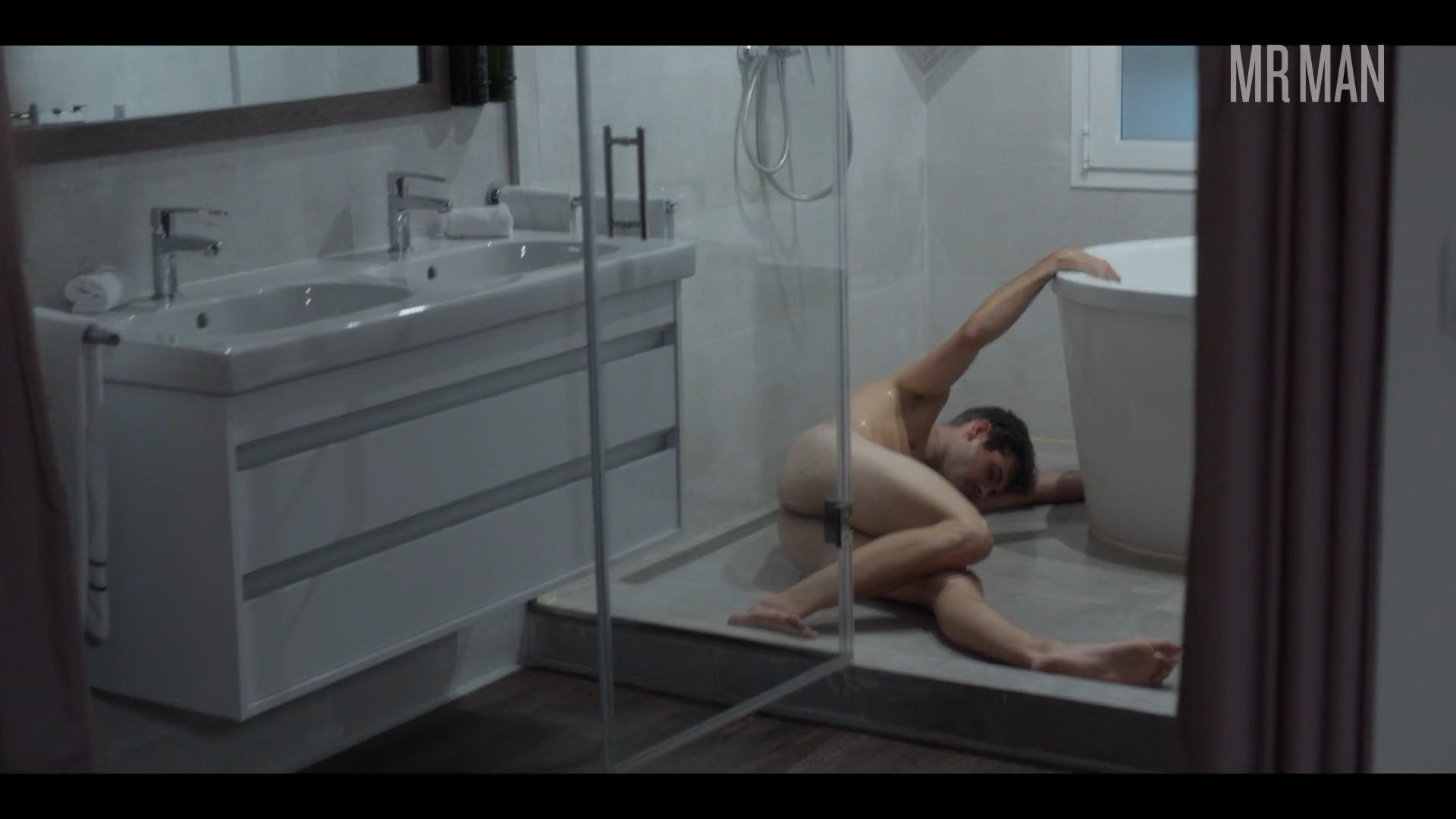 Pol Hermoso Nude as Rubén Entrerríos. Butt, Shirtless, sexy, straight. 73496