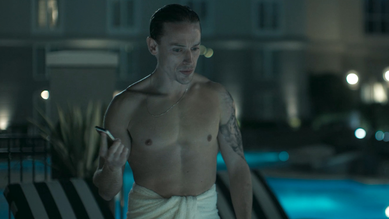Sexiest Edmund Donovan Scene in Tell Me Lies. Shirtless. 80395