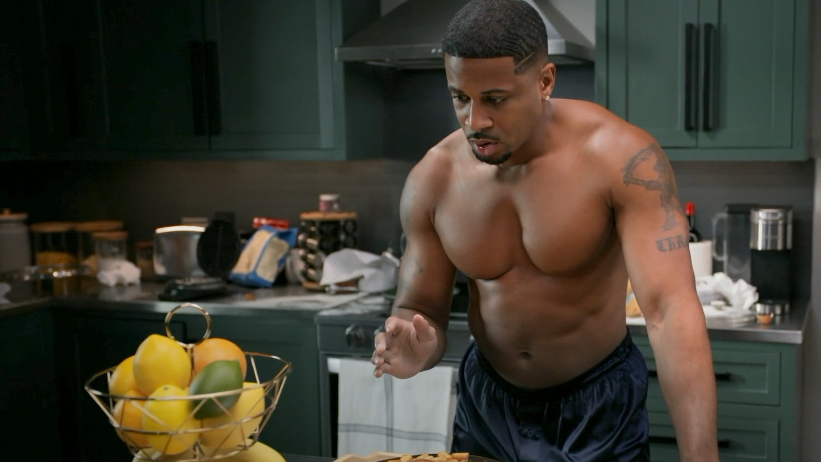 Sexiest Devale Ellis Scene in Zatima. Shirtless, Underwear, butt, sexy. 82441