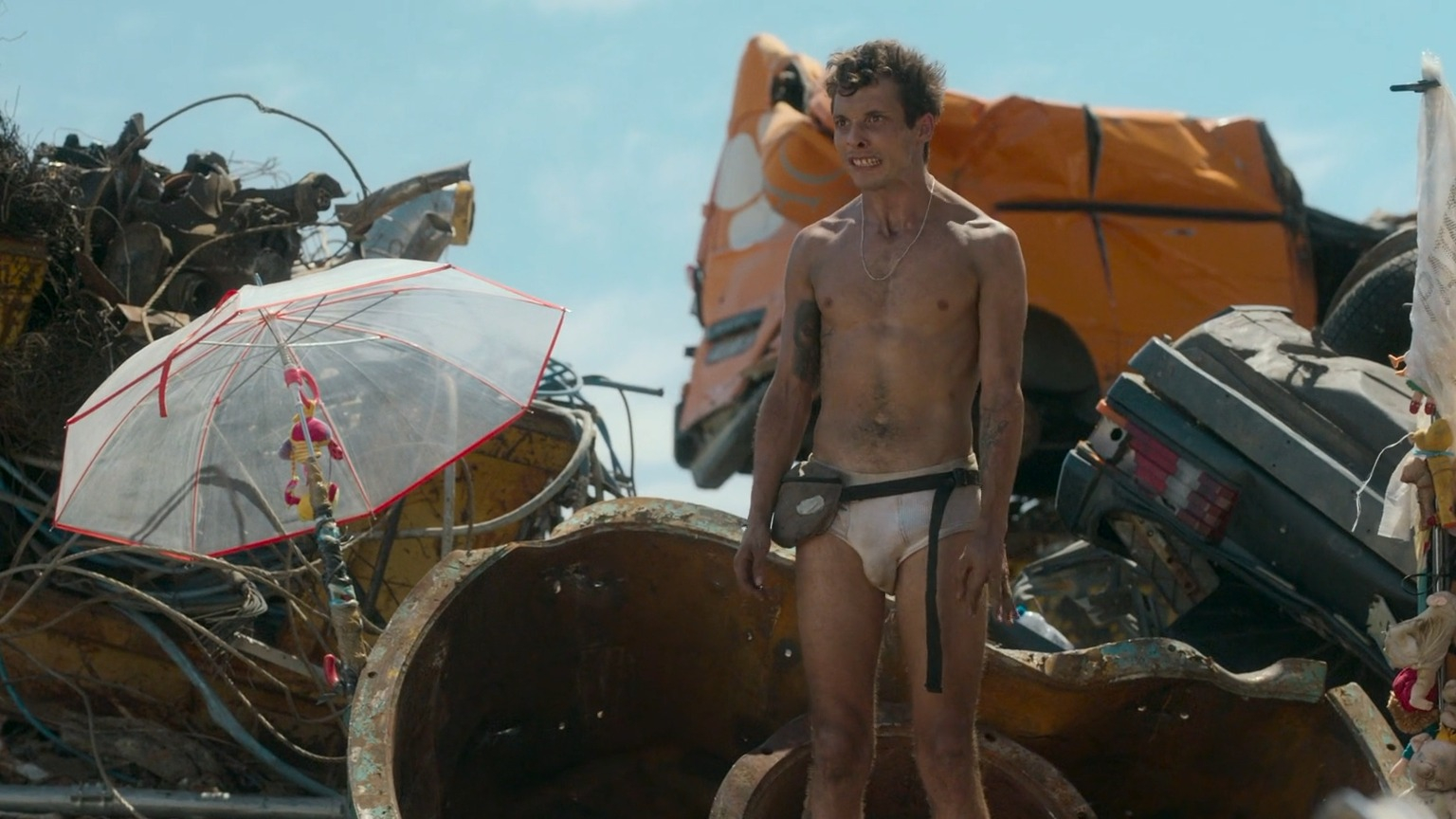 Sexiest Scenes of Muñeco from Rainbow. Shirtless, Underwear. 74099