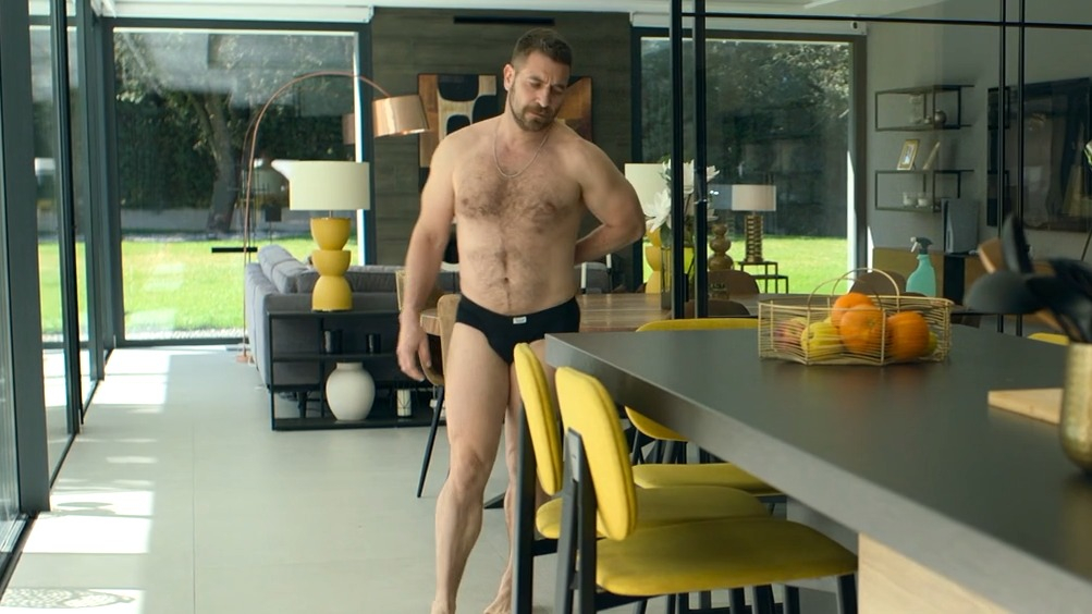 Sexiest Scenes of Raúl Camacho Sotillo from Alpha Males. Shirtless, Underwear, bathing suit, bulge. 78179