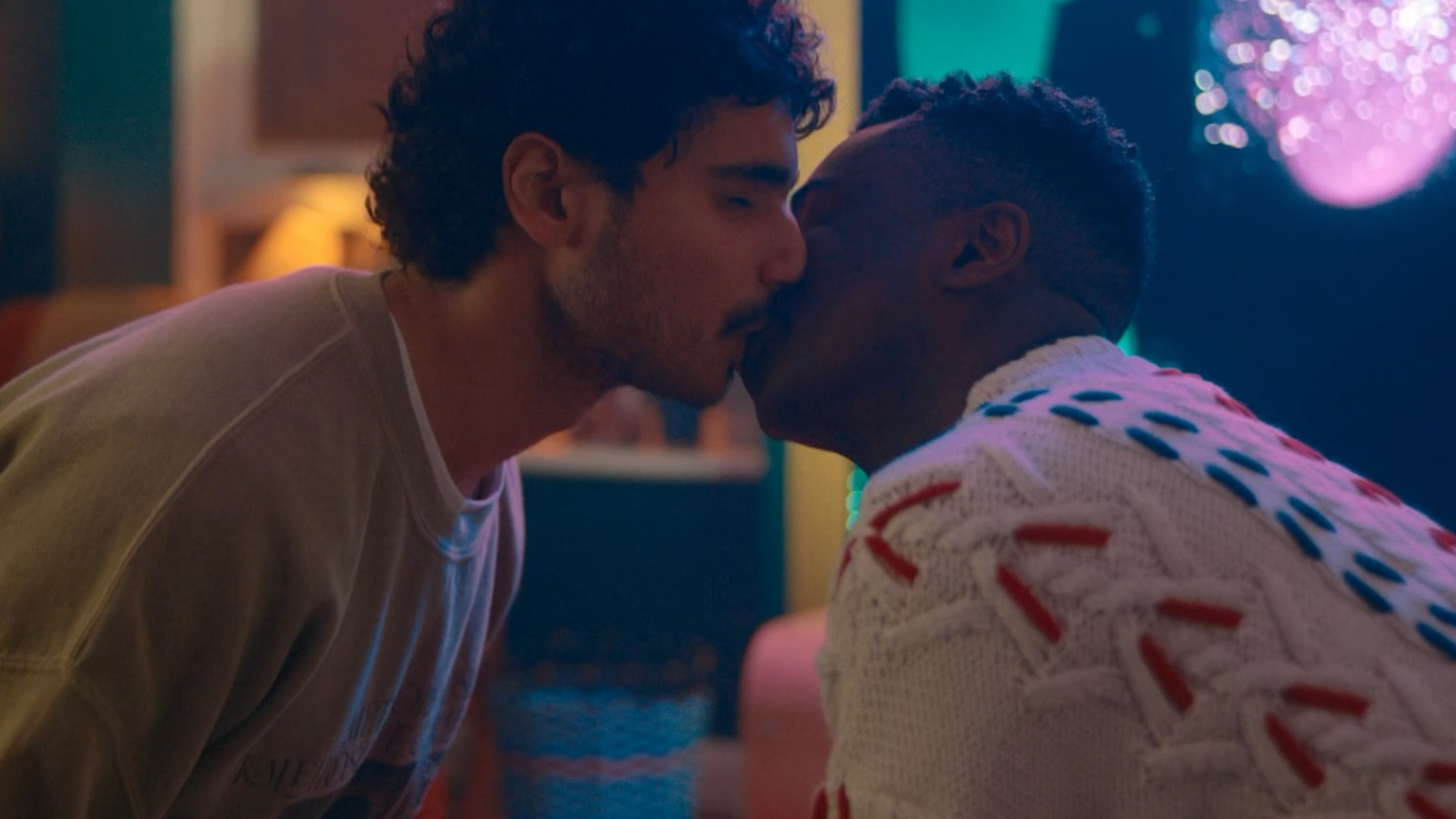 Hottest Clark Scenes. Gay. 78459