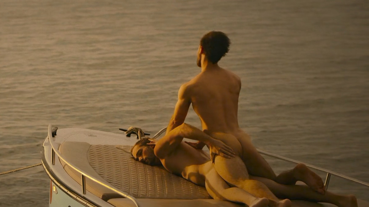 Julián Cerati Naked in Fake Profile. Gay, Shirtless, Butt, bathing suit, bulge. 76111