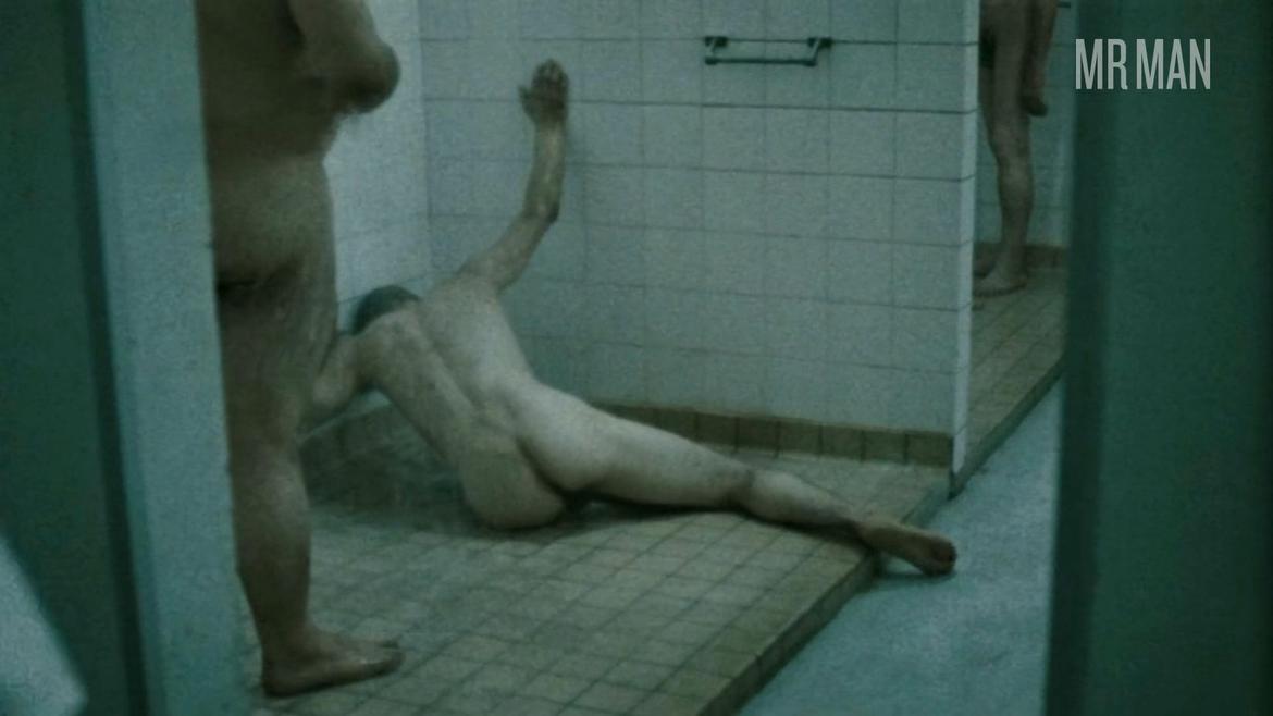 Denis Lavant in The Lovers on the Bridge (1991) Butt Shirtless Balls Balls Butt 76314