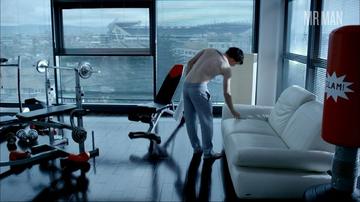 Aidan Gillen in Love/Hate (2010) Shirtless Shirtless 76383