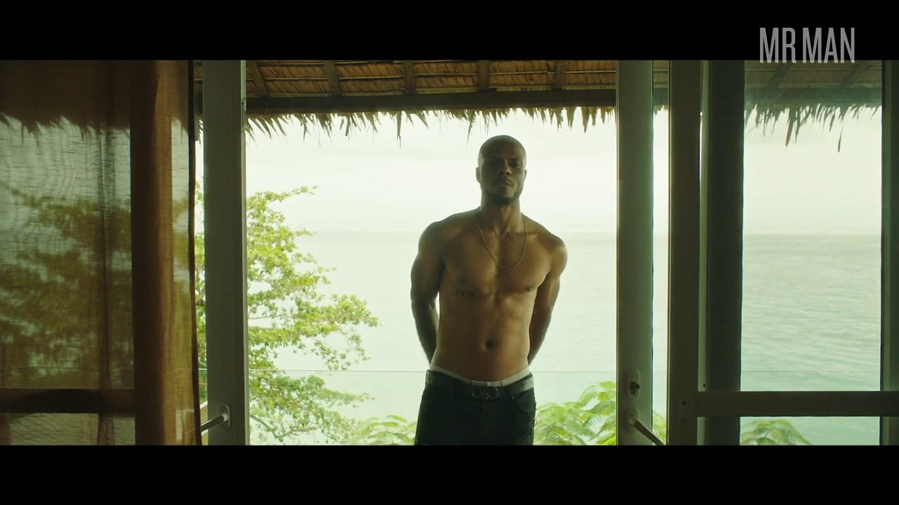 Deji LaRay in Escaping Paradise (2023) Sexy Shirtless Straight Bulge Sexy 76414