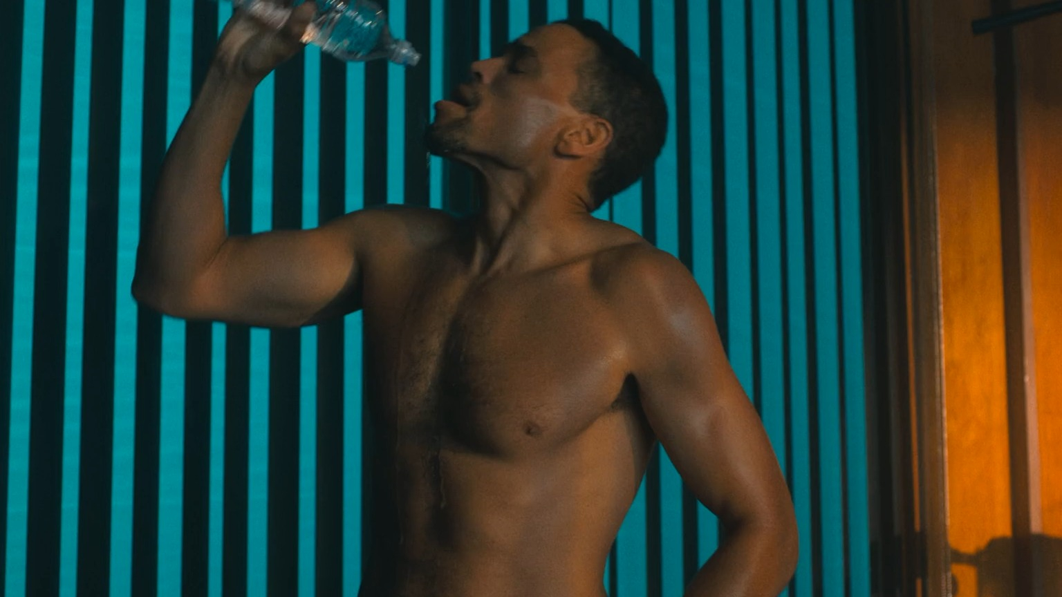 Sexiest Scenes of Quentin Devereaux from The Afterparty. Sexy, Shirtless, straight. 76679