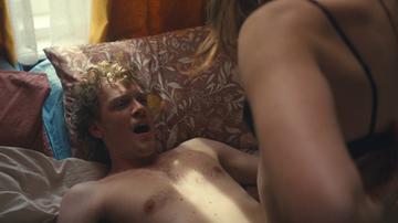Martijn Lakemeier in Happy Ending (2023) Sexy Shirtless Straight Sexy Shirtless 76851