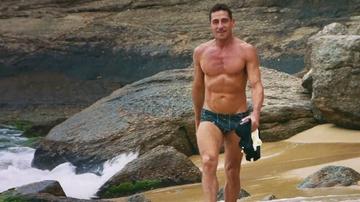 Leonardo Sbaraglia, Diogo Almeida, Tuca Andrada in Wandering Heart (2021) Gay Shirtless Bathing Suit Sexy Bulge Balls Bathing Suit 77016