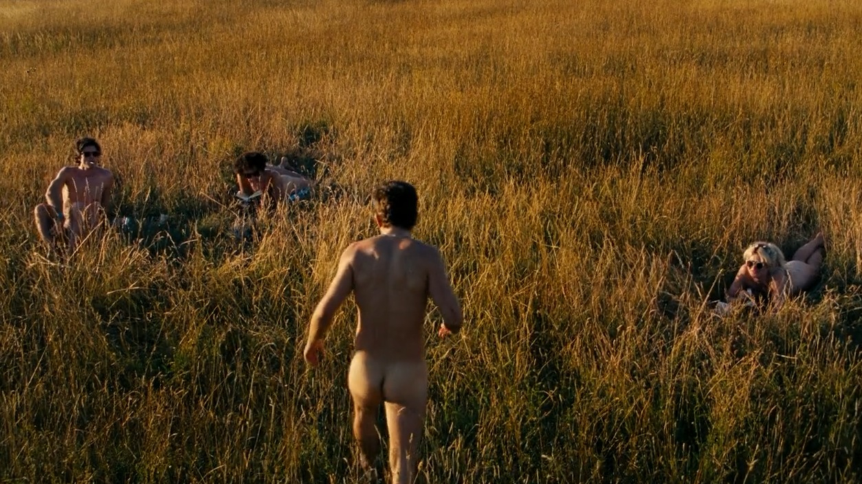 Barry Keoghan Naked in Saltburn. Butt, Shirtless, balls, bathing suit. 77797