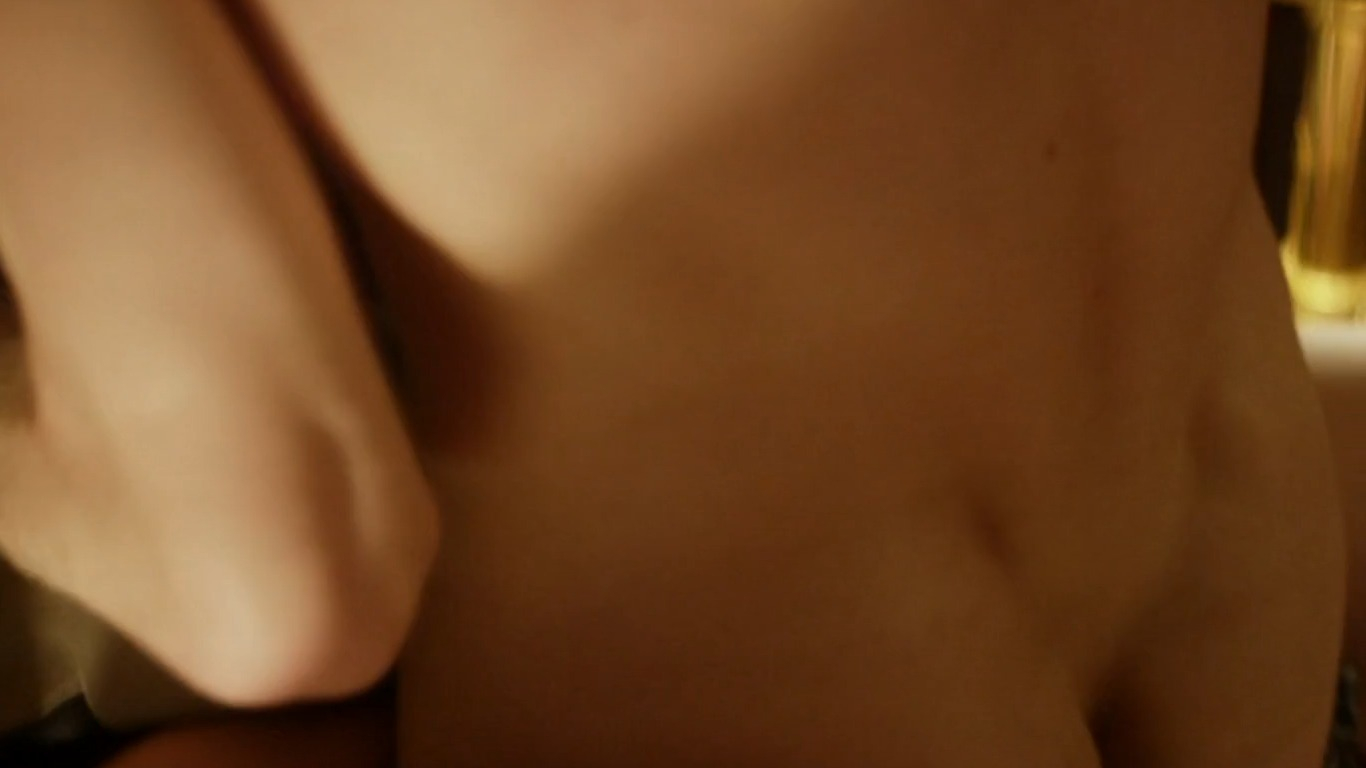 Judah Lewis in Suitable Flesh (2023) Butt Shirtless Straight Butt Shirtless 77342