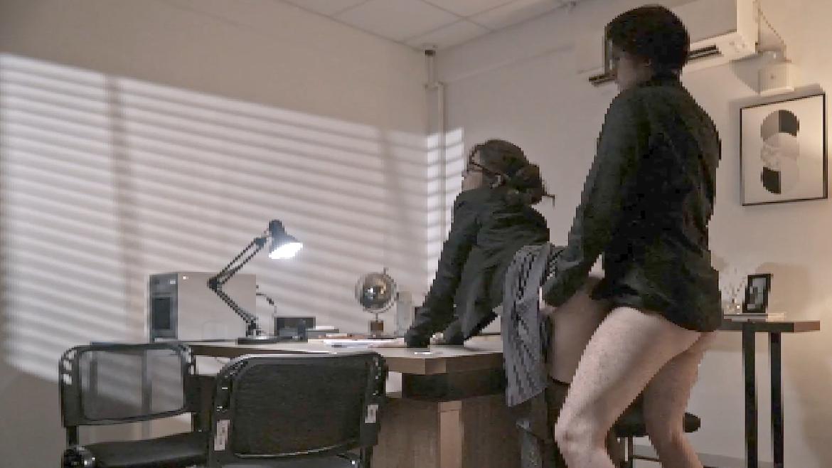 Oliver Aquino Naked as Robert. Butt, Straight. 77943