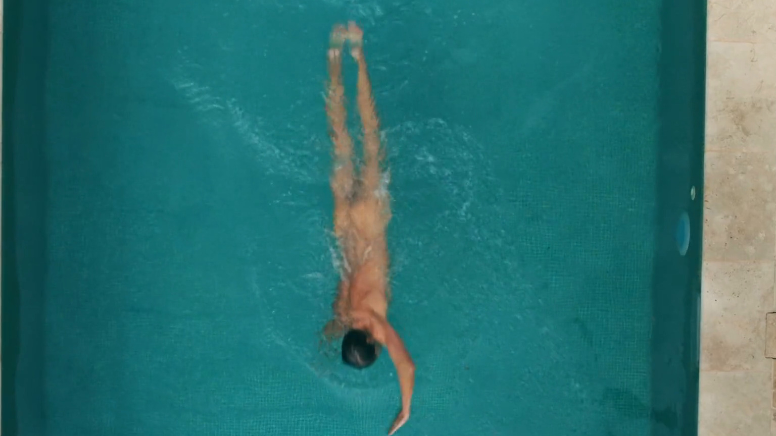 Clive Owen Naked in Monsieur Spade. Body Double, Butt, Shirtless. 78037
