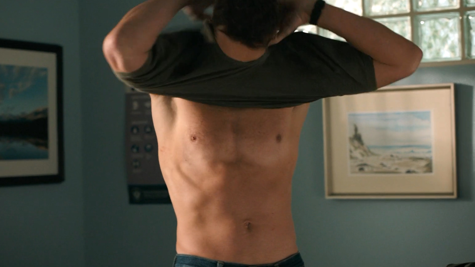 Sexiest Justin Hartley Scene in Tracker. Shirtless. 78367