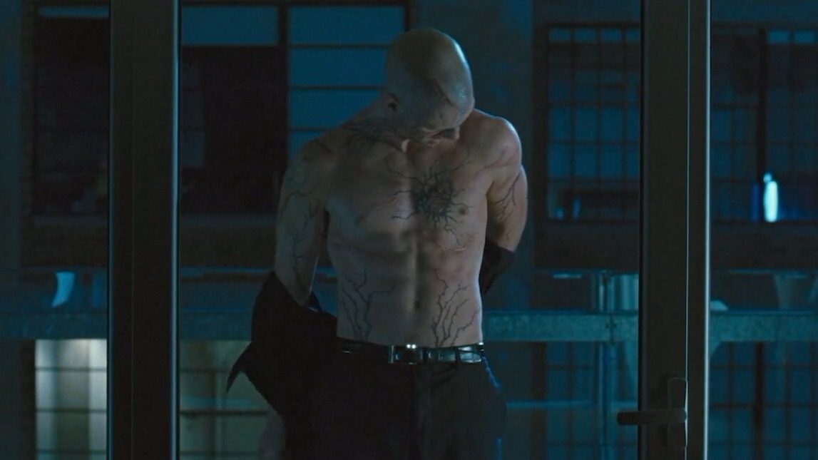 Sexiest Alex Pettyfer Scene in Beastly. Shirtless. 78337