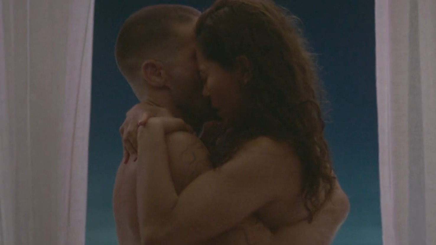 Sexiest Scenes of Octavio from Bandidos. Shirtless, butt, sexy. 78509