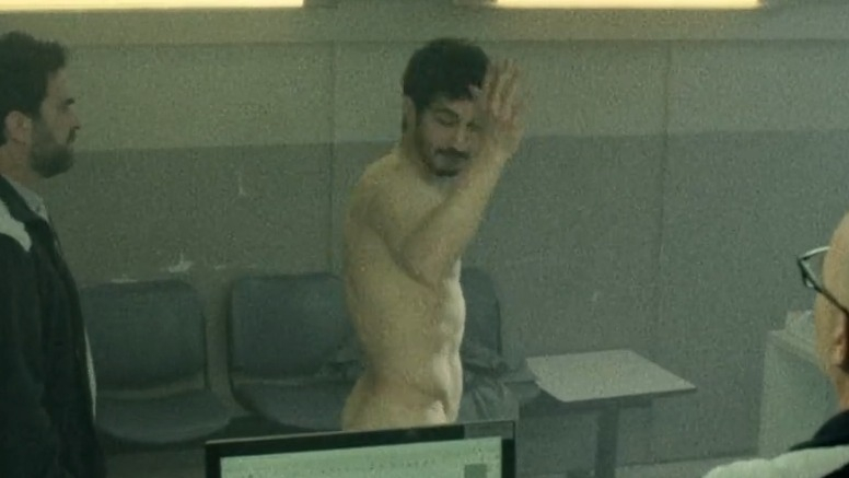 Chino Darín Naked as Victor. Butt, Shirtless, sexy, underwear. 78525