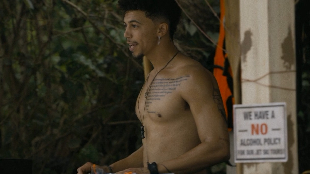Sexiest Dominique Columbus Scene in Road House. Shirtless. 78571