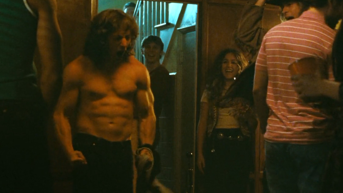 Hottest Jeremy Allen White Scene in The Iron Claw. Shirtless, bulge, underwear. 78608