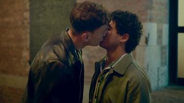 Hottest Bilal Hasna Scene in Dead Hot. Gay, shirtless. 78632