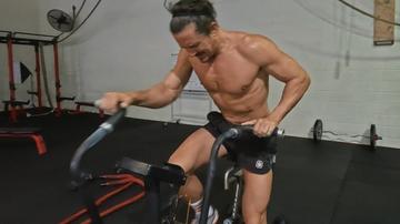 Orlando Bloom in Orlando Bloom: To the Edge (2024) Sexy Shirtless Sexy Shirtless 78861