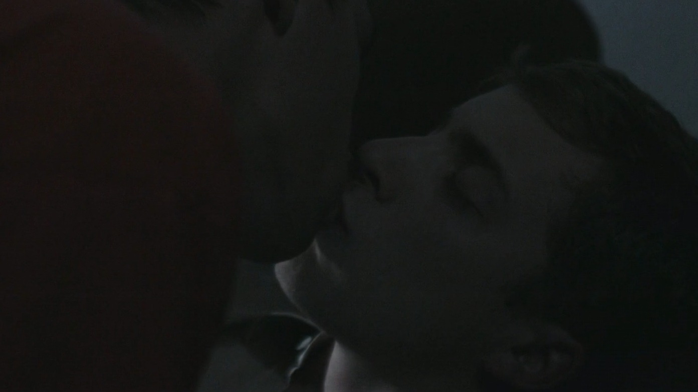 Hottest Elliot Holden Scenes. Gay, butt, shirtless. 79005